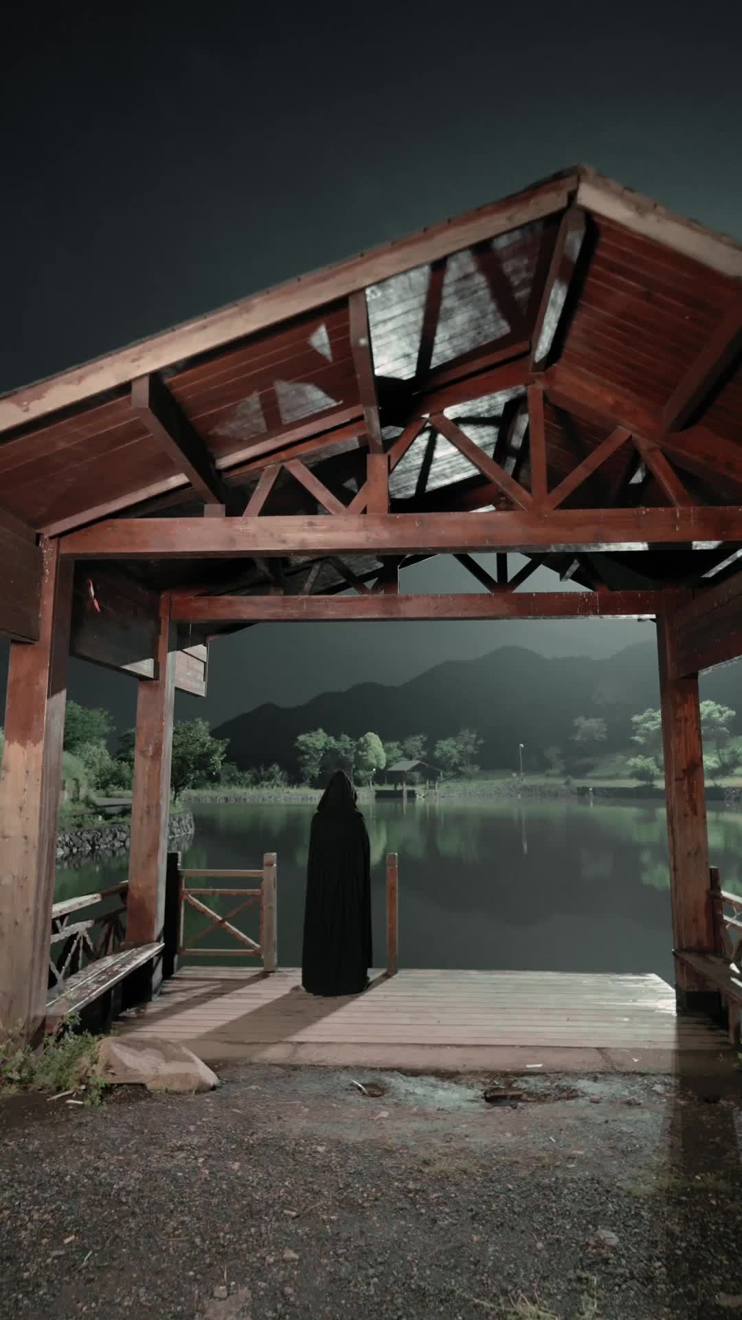 Episode 53 - Turunnya Dewa Nakal ke Dunia